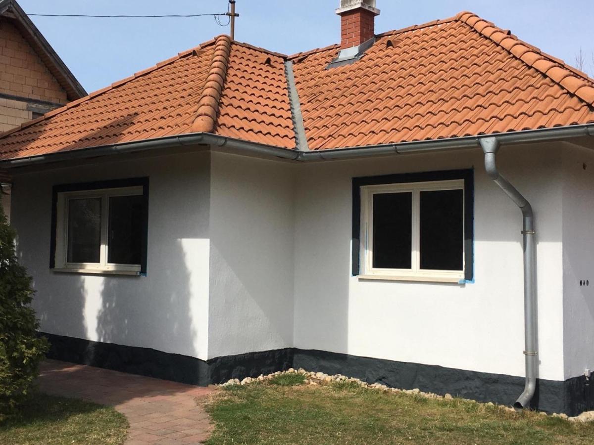 Kato Apartman Siofok Bagian luar foto