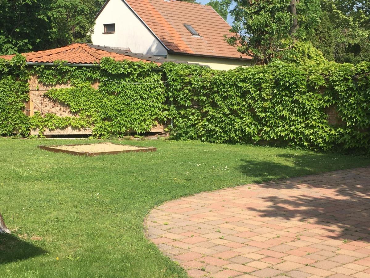 Kato Apartman Siofok Bagian luar foto