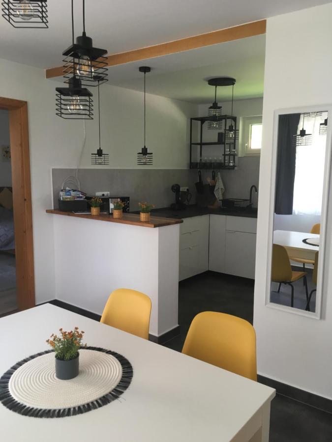 Kato Apartman Siofok Bagian luar foto